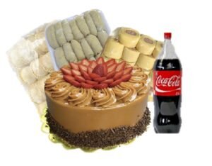 torta arequipe fresa en combo COMBO TORTA AREQUIPE CON FRESA 1,5kg